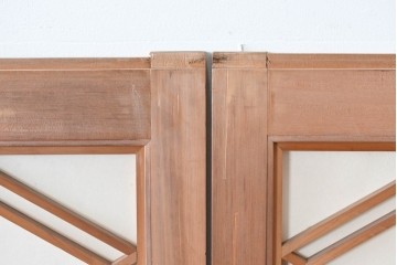 ヴィンテージ建具　昭和中期　希少デザイン　菱形の組子が美しい数寄屋の障子戸2枚セット　(R-085067)