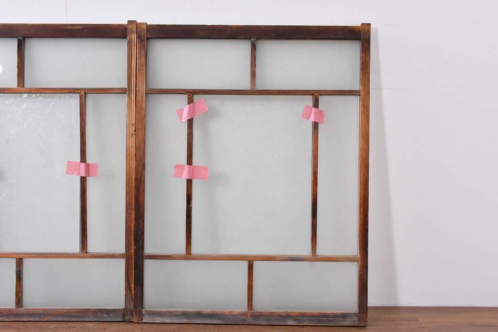 アンティーク建具　昭和初期　大正ロマン　結霜ガラス入りの窓4枚セット　(R-085068)