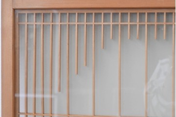 ヴィンテージ建具　昭和後期　上手物　富士山・松・帆船図　彫刻入り　組子意匠が美しい両面ガラスの書院戸4枚セット　(R-085073)