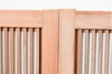 ヴィンテージ建具　昭和中期　縦桟と障子がうみだす陰影が上品な裏障子付き格子窓4枚セット　(R-085075)