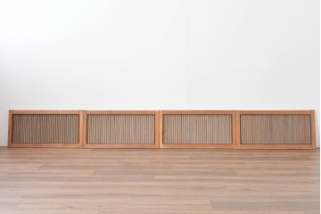 ヴィンテージ建具　昭和中期　端正な縦桟が美しく連なる裏障子付き格子窓4枚セット　(R-085076)