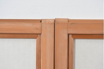 ヴィンテージ建具　昭和中期　端正な縦桟が美しく連なる裏障子付き格子窓4枚セット　(R-085076)