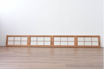 ヴィンテージ建具　昭和中期　端正な縦桟が美しく連なる裏障子付き格子窓4枚セット　(R-085076)