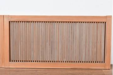 ヴィンテージ建具　昭和中期　端正な縦桟が美しく連なる裏障子付き格子窓4枚セット　(R-085076)