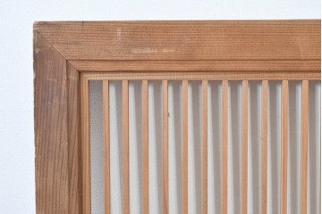 ヴィンテージ建具　昭和中期　すっきりとした直線の美しさが際立つ格子欄間2枚セット　(R-085078)