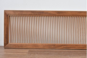 ヴィンテージ建具　昭和中期　すっきりとした直線の美しさが際立つ格子欄間2枚セット　(R-085078)