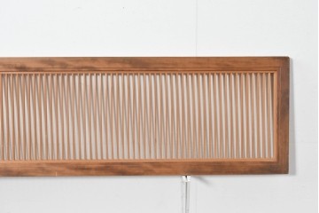 ヴィンテージ建具　昭和中期　すっきりとした直線の美しさが際立つ格子欄間2枚セット　(R-085078)