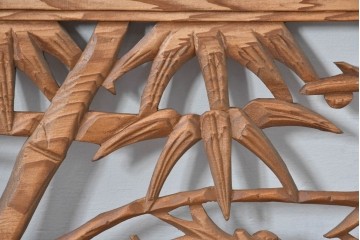 ヴィンテージ建具　昭和中期　松竹梅を立体的に彫り上げた彫刻欄間2枚セット　(R-085080)