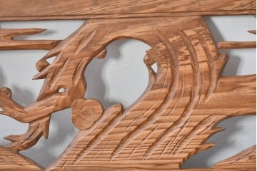 ヴィンテージ建具　昭和中期　松竹梅を立体的に彫り上げた彫刻欄間2枚セット　(R-085080)