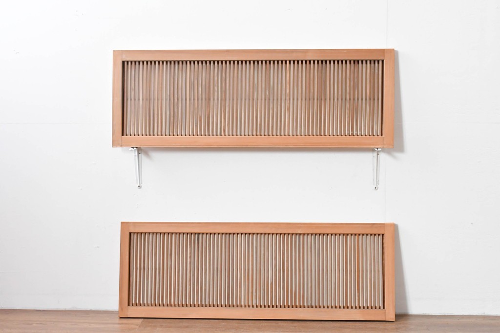 ヴィンテージ建具　昭和中期　すっきりとした筬目が上品な裏障子付き筬欄間2枚セット　(R-085082)