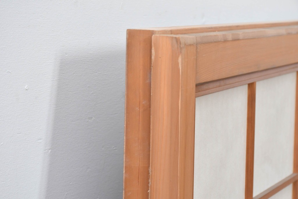 ヴィンテージ建具　昭和中期　すっきりとした筬目が上品な裏障子付き筬欄間2枚セット　(R-085082)