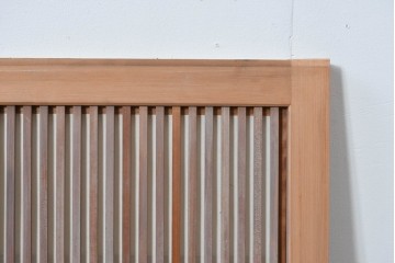 ヴィンテージ建具　昭和中期　すっきりとした筬目が上品な裏障子付き筬欄間2枚セット　(R-085082)