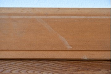 ヴィンテージ建具　松に鶴の図　丁寧に彫り込まれた彫刻入り欄間2枚セット　(R-085083)