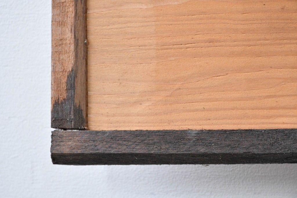 ヴィンテージ建具　昭和中期～後期　松竹梅の木彫りが両面に施された欄間2枚セット　(R-085084)