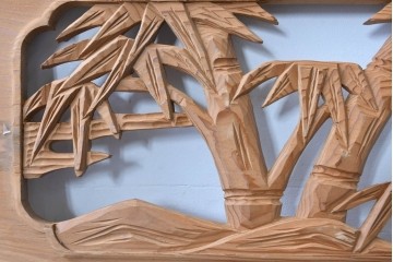 ヴィンテージ建具　昭和中期～後期　松竹梅の木彫りが両面に施された欄間2枚セット　(R-085084)