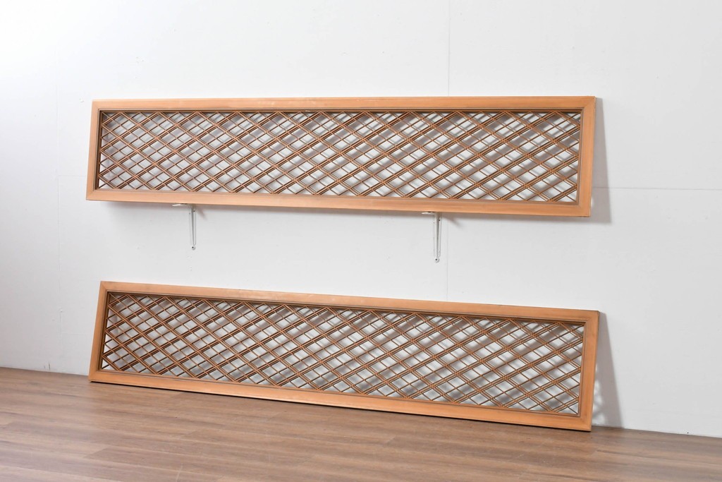 ヴィンテージ建具　昭和後期　細やかに組まれた菱格子の組子欄間2枚セット　(R-085085)