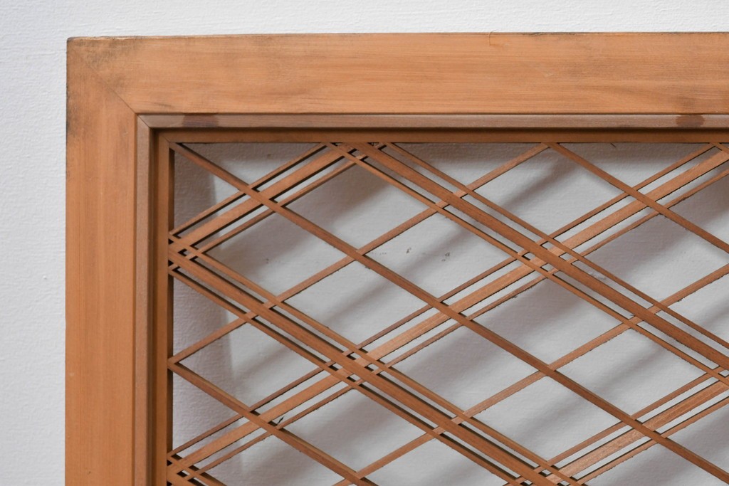 ヴィンテージ建具　昭和後期　細やかに組まれた菱格子の組子欄間2枚セット　(R-085085)