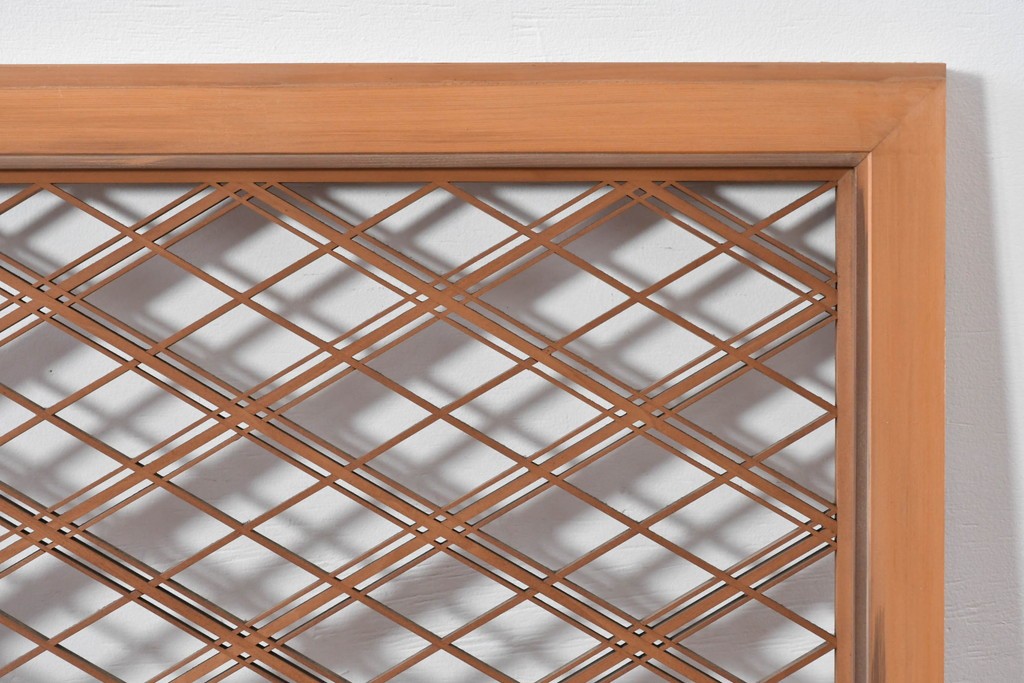 ヴィンテージ建具　昭和後期　細やかに組まれた菱格子の組子欄間2枚セット　(R-085085)