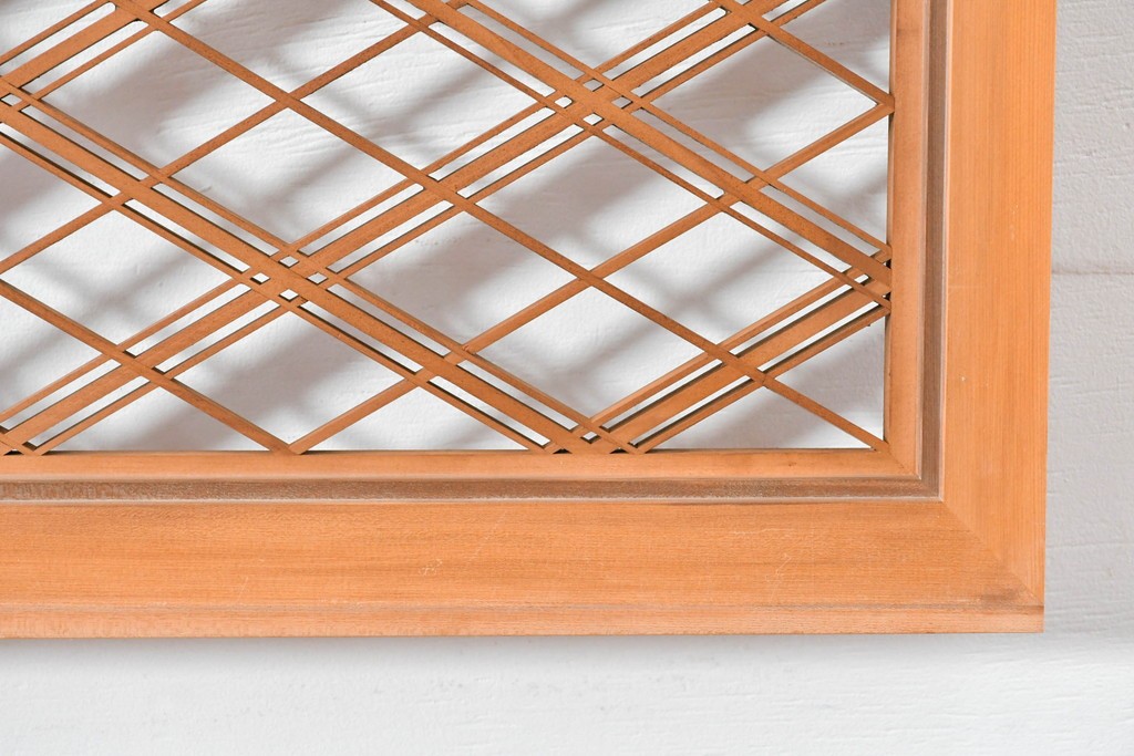 ヴィンテージ建具　昭和後期　細やかに組まれた菱格子の組子欄間2枚セット　(R-085086)