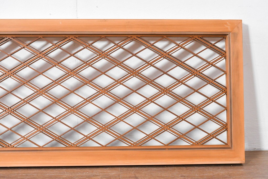 ヴィンテージ建具　昭和後期　細やかに組まれた菱格子の組子欄間2枚セット　(R-085086)