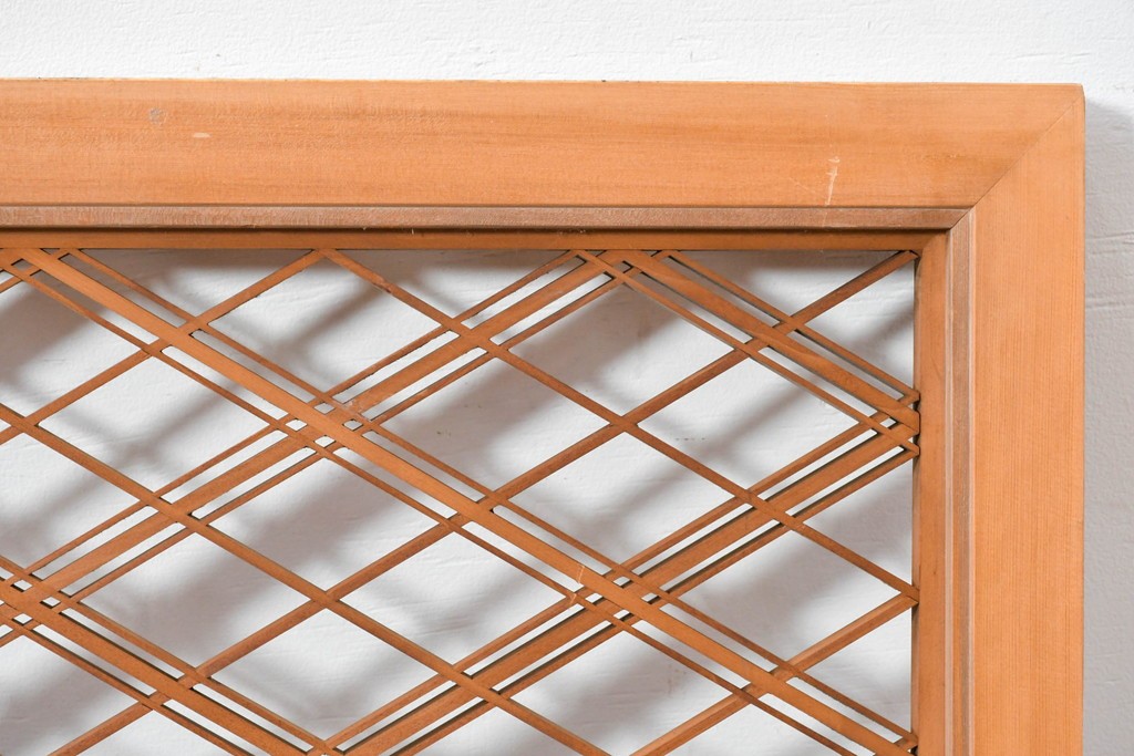 ヴィンテージ建具　昭和後期　細やかに組まれた菱格子の組子欄間2枚セット　(R-085086)