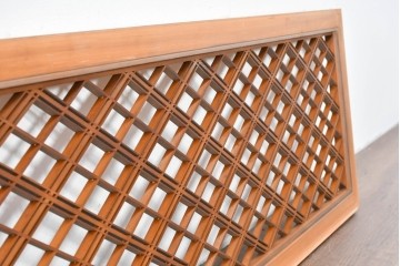 ヴィンテージ建具　昭和後期　細やかに組まれた菱格子の組子欄間2枚セット　(R-085086)