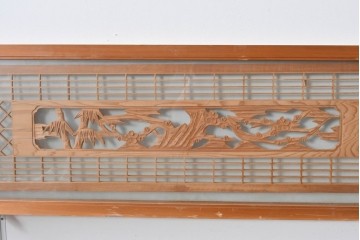ヴィンテージ建具　昭和後期　繊細な組子と松竹梅の彫刻が入った両面ガラス欄間2枚セット　(R-085087)