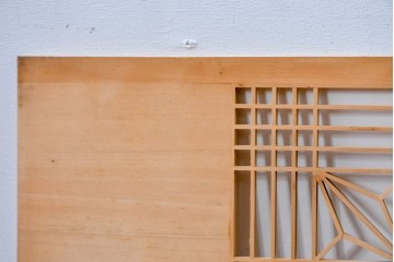 ヴィンテージ建具　昭和後期　松竹梅の彫刻と麻の葉文様が入った組子欄間2枚セット　(R-085088)