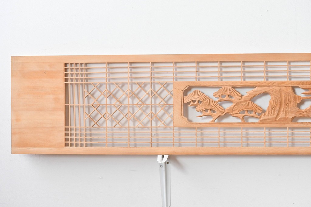 ヴィンテージ建具　昭和後期　松に鶴の彫刻が入った組子欄間2枚セット　(R-085089)