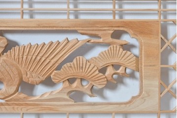 ヴィンテージ建具　昭和後期　松に鶴の彫刻が入った組子欄間2枚セット　(R-085089)