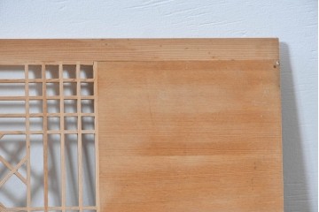 ヴィンテージ建具　昭和後期　松に鶴の彫刻が入った組子欄間2枚セット　(R-085089)