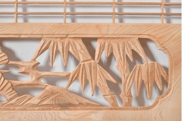 ヴィンテージ建具　昭和後期　彫刻入り　組子細工と松竹図の彫刻が味わい深い欄間2枚セット　(R-085091)