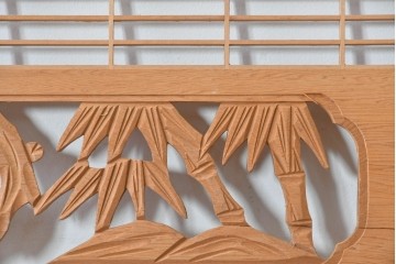 ヴィンテージ建具　昭和後期　彫刻入り　松竹梅図の意匠が際立つ組子細工の欄間2枚セット　(R-085094)