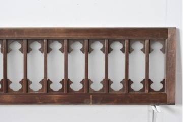 アンティーク建具　昭和初期～中期　ガラス入り　大正ロマンを象る優美な透かし意匠の欄間2枚セット　(R-085097)