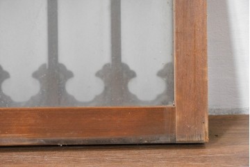 アンティーク建具　昭和初期～中期　ガラス入り　大正ロマンを象る優美な透かし意匠の欄間2枚セット　(R-085097)