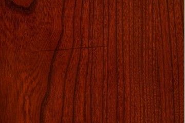 アンティーク建具　明治～大正　庄内地方　欅(ケヤキ)材　ヒノキ材　艶やかな木肌と重厚な金具が映える漆塗りの蔵戸1枚　(R-085104)