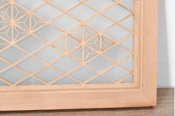 ヴィンテージ建具　昭和後期　両面ガラス　繊細な組子細工の欄間1枚　(R-085106)