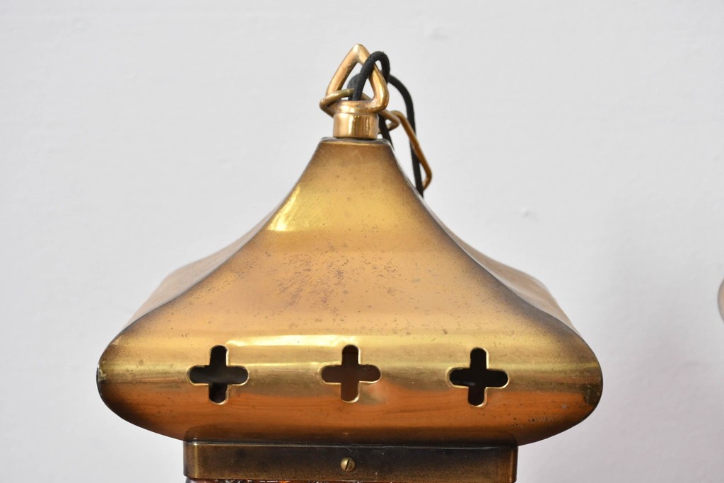 和製ヴィンテージ　レトロ　金属フードとガラスシェードのペンダントライト2個セット　(R-085107)