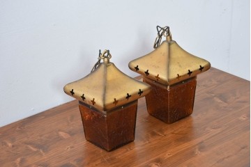 和製ヴィンテージ　レトロ　金属フードとガラスシェードのペンダントライト2個セット　(R-085107)