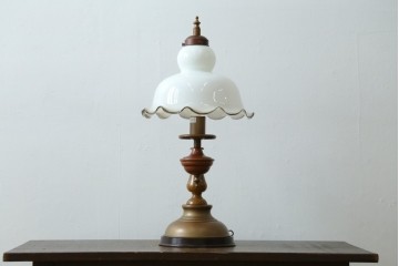 中古　マツヤマ工芸　クラシックなデザインのテーブルランプ　(R-085112)