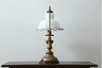 中古　マツヤマ工芸　クラシックなデザインのテーブルランプ　(R-085112)