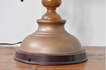 中古　マツヤマ工芸　クラシックなデザインのテーブルランプ　(R-085112)