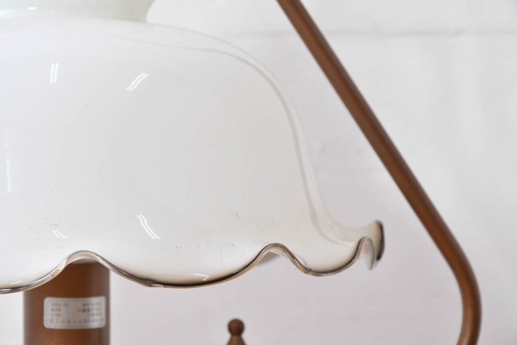 中古　マツヤマ工芸　クラシックなデザインのテーブルランプ　(R-085112)