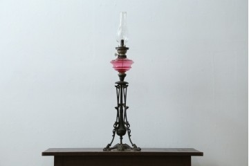 和製アンティーク　オイルランプをリメイク　凝った装飾が目を引くスタンドライト　(R-085113)