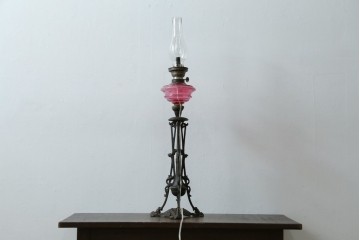 和製アンティーク　オイルランプをリメイク　凝った装飾が目を引くスタンドライト　(R-085113)
