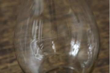 和製アンティーク　オイルランプをリメイク　凝った装飾が目を引くスタンドライト　(R-085113)