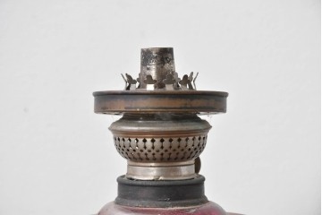 和製アンティーク　凝った装飾が目を引くフロアオイルランプ　(R-085113)