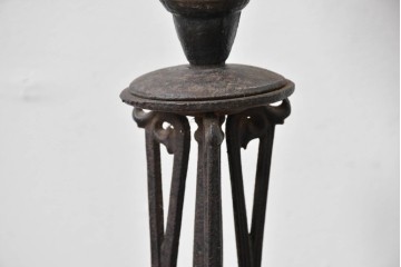 和製アンティーク　凝った装飾が目を引くフロアオイルランプ　(R-085113)