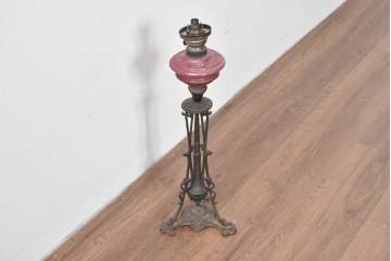 和製アンティーク　凝った装飾が目を引くフロアオイルランプ　(R-085113)