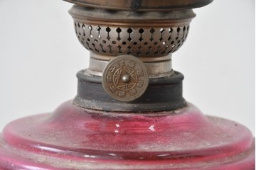 和製アンティーク　凝った装飾が目を引くフロアオイルランプ　(R-085113)